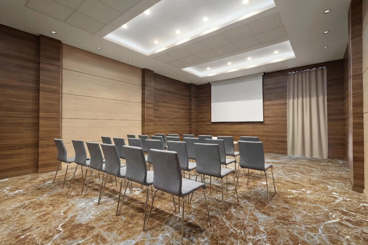 Henri Coanda Ramada hall